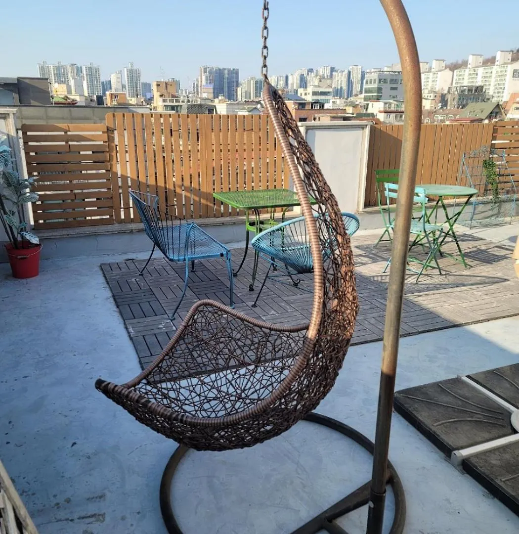 Apartment Soluna House Seoul